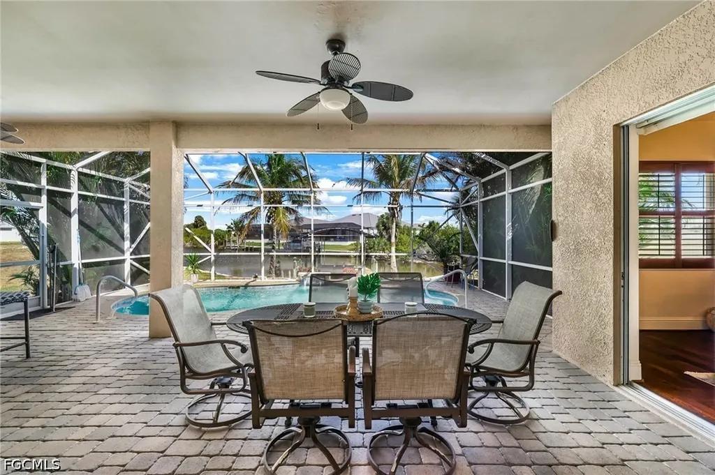 3237 Yucatan Parkway Cape Coral FL 33993