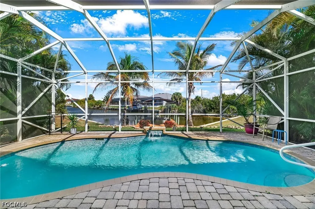 3237 Yucatan Parkway Cape Coral FL 33993