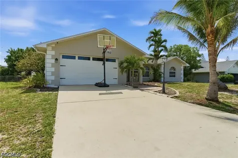 3803 Pelican Boulevard Cape Coral FL 33914