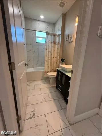 209 Nelson Road N Cape Coral FL 33993