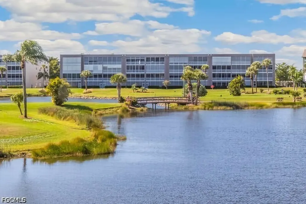 14891 Hole In One Circle Fort Myers FL 33919