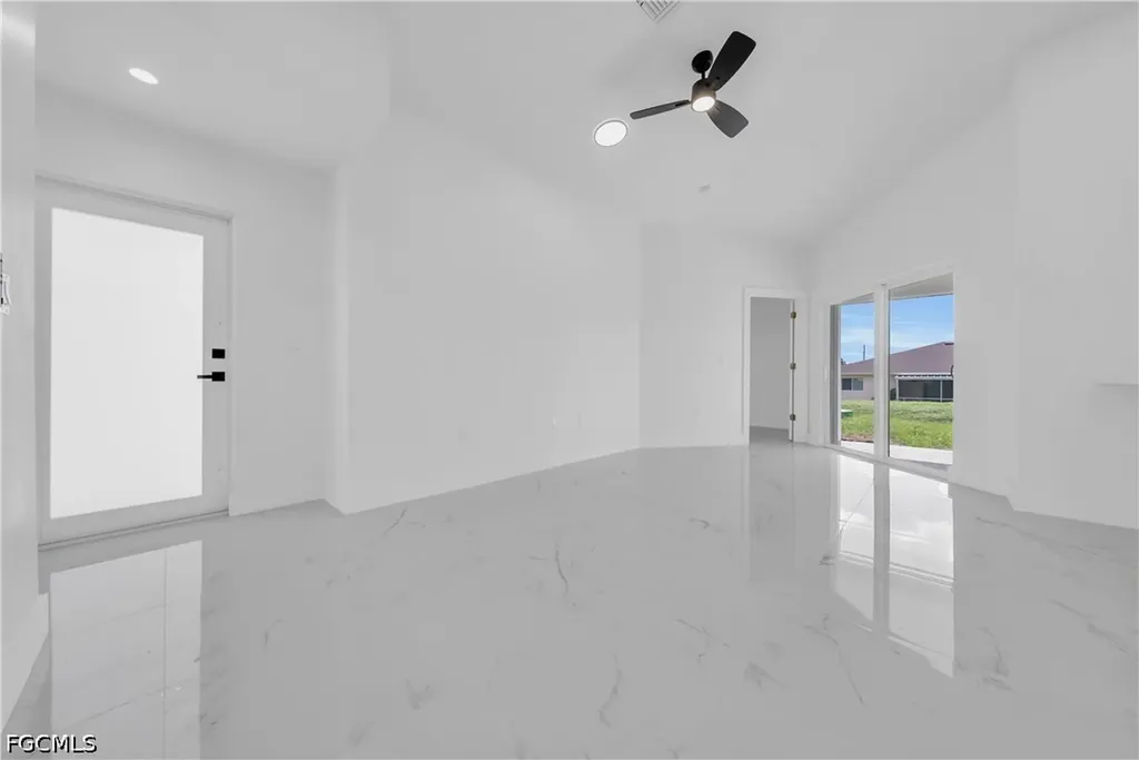 4675-4677 Golfview Boulevard Lehigh Acres FL 33973