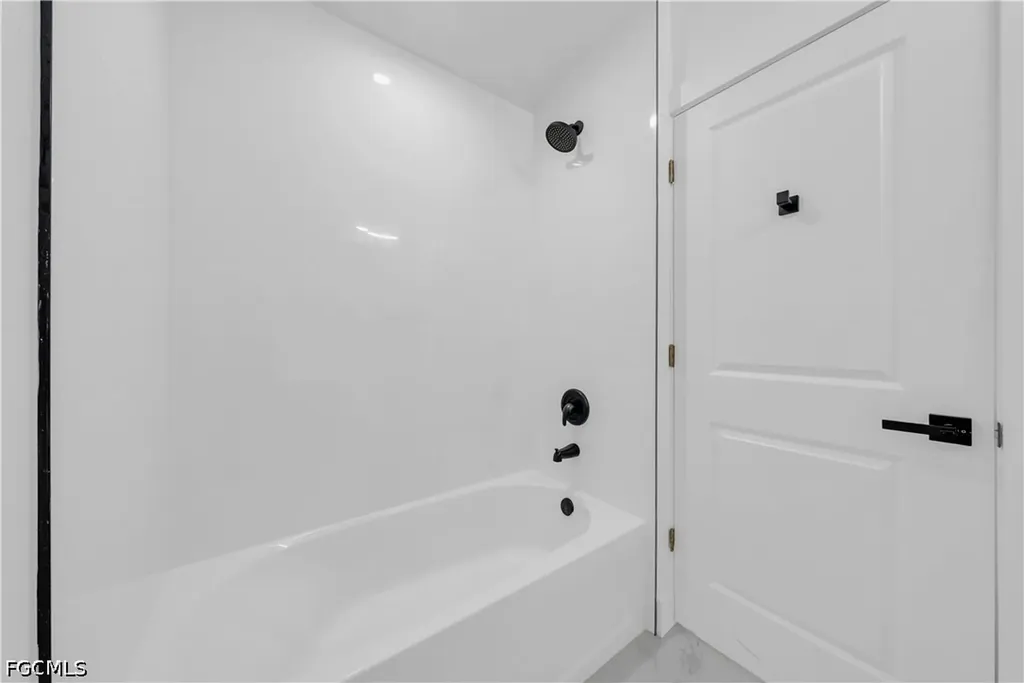 4675-4677 Golfview Boulevard Lehigh Acres FL 33973