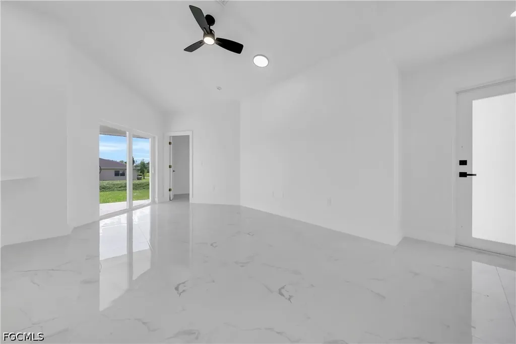 4675-4677 Golfview Boulevard Lehigh Acres FL 33973
