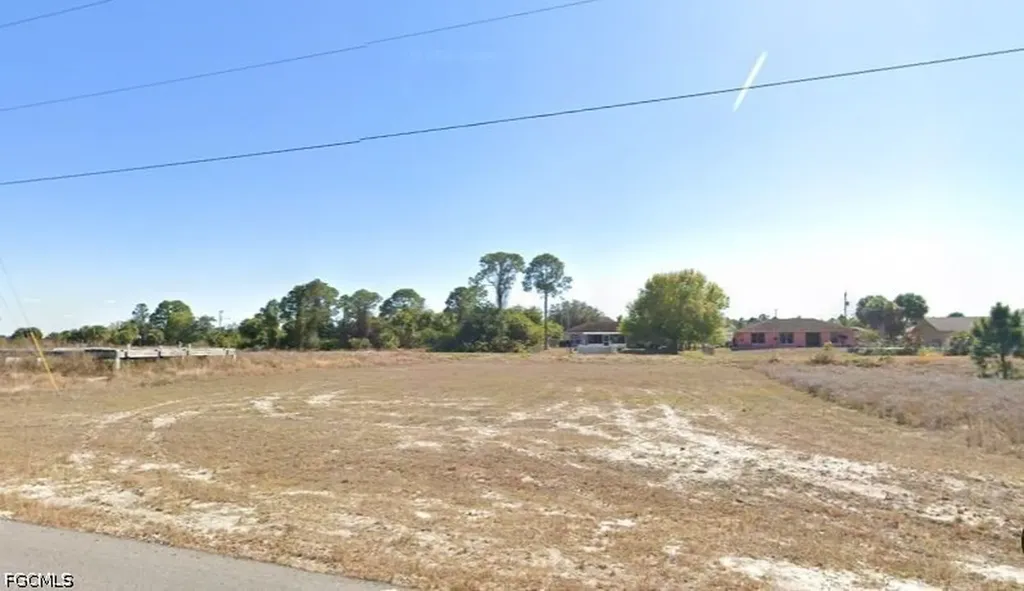 1244 Fontana Street E Lehigh Acres FL 33974