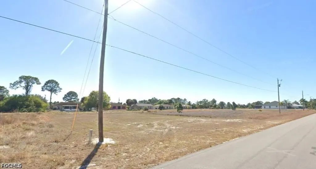 1244 Fontana Street E Lehigh Acres FL 33974