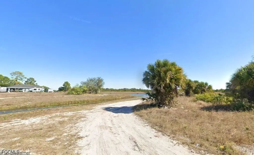 1244 Fontana Street E Lehigh Acres FL 33974