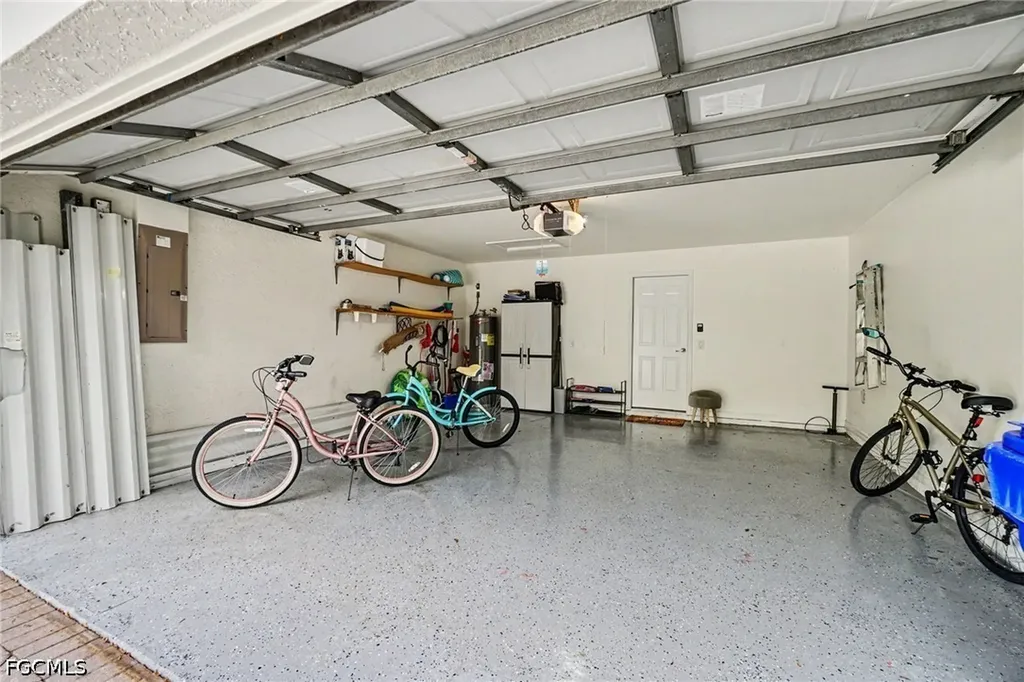 10021 Colonial Country Club Boulevard Fort Myers FL 33913