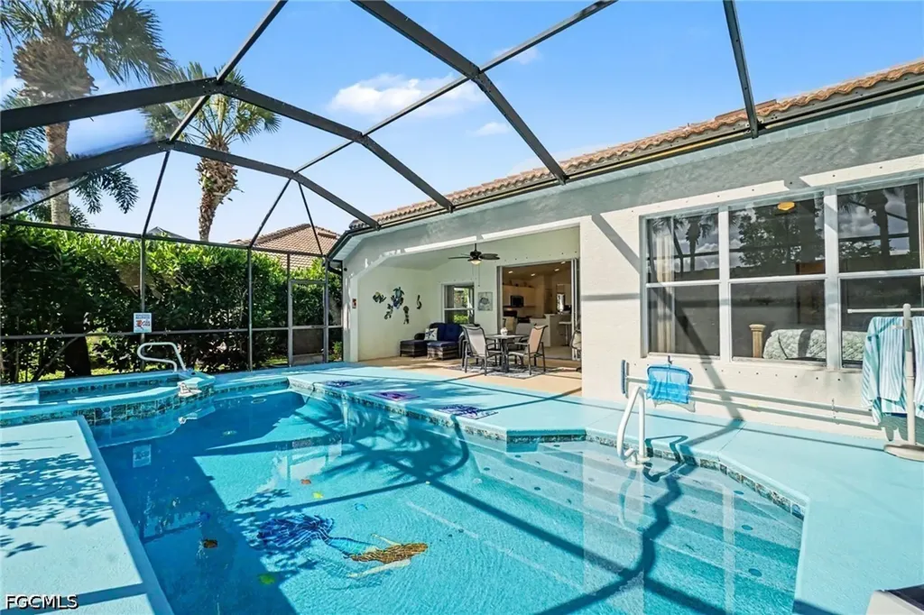 10021 Colonial Country Club Boulevard Fort Myers FL 33913