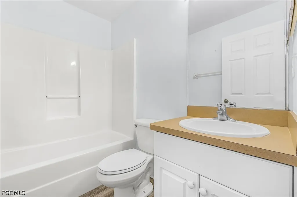 3012 NW 20th Place Cape Coral FL 33993