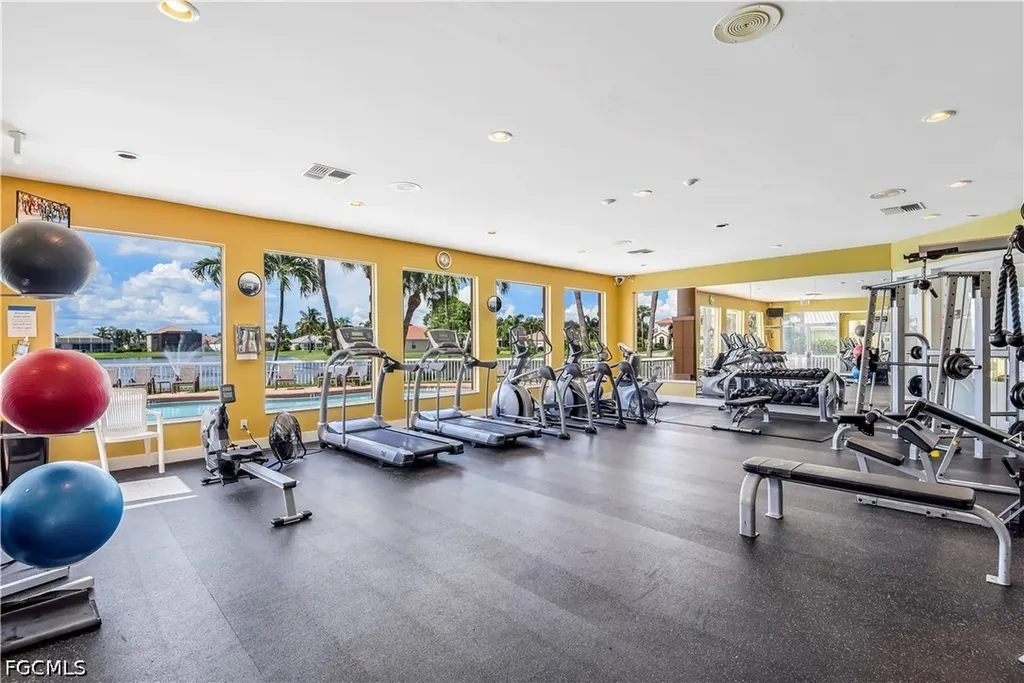 11204 Lakeland Circle Fort Myers FL 33913