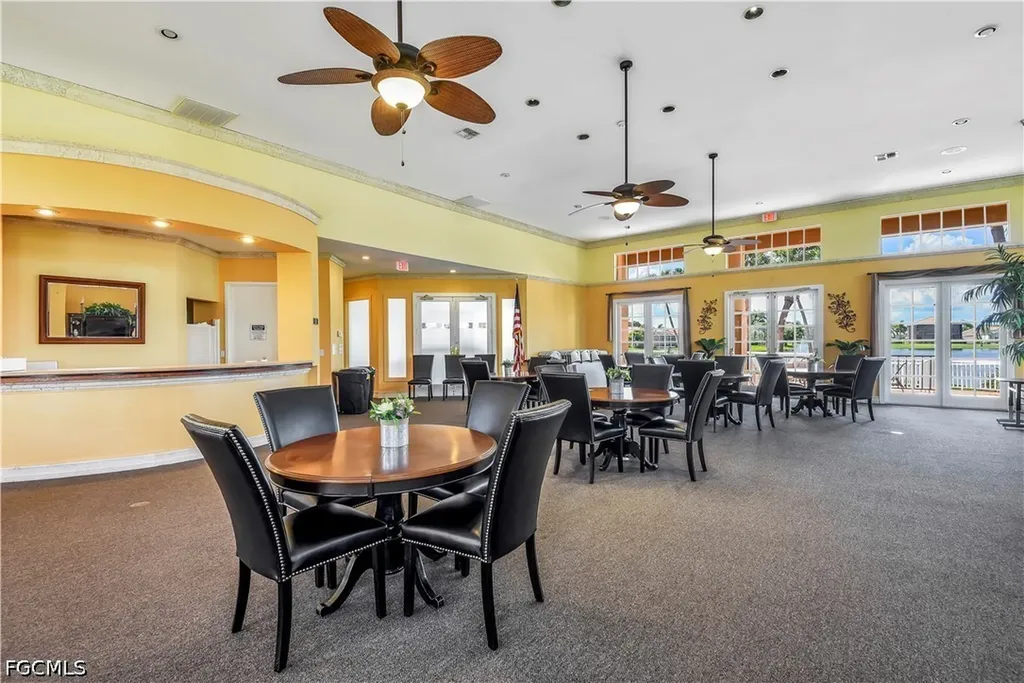 11204 Lakeland Circle Fort Myers FL 33913