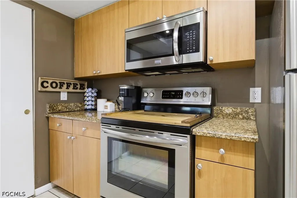 4960 20th Place SW Naples FL 34116