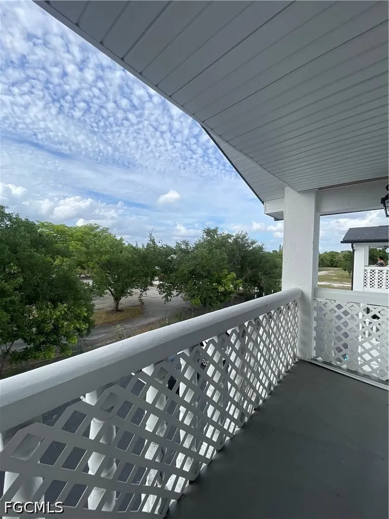 3704 Broadway Fort Myers FL 33901