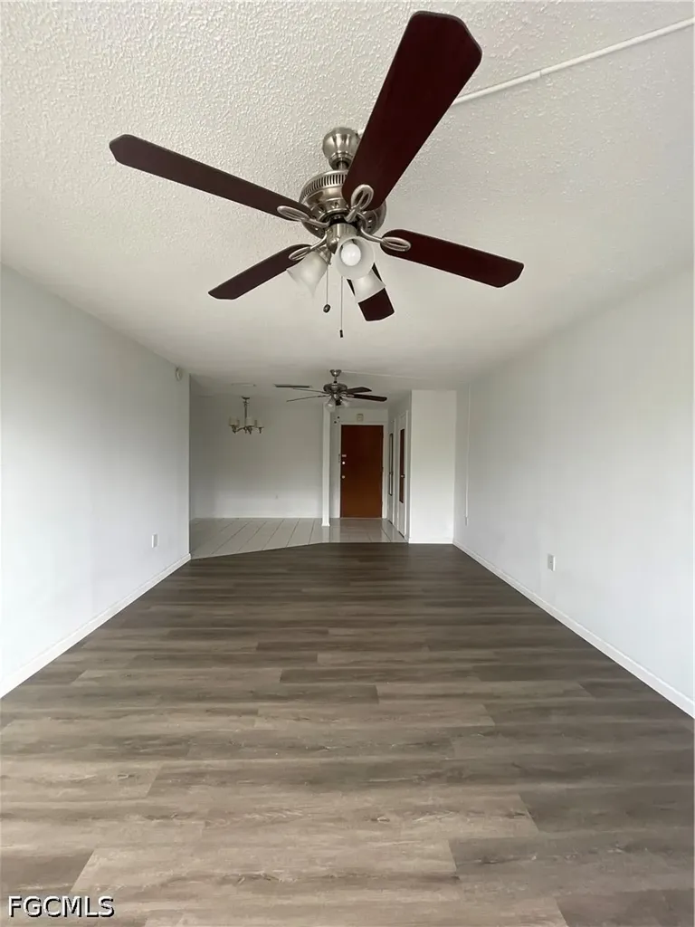 3704 Broadway Fort Myers FL 33901