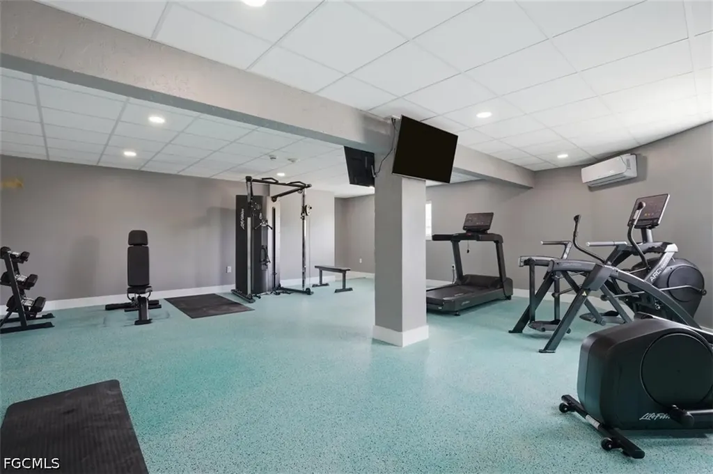3704 Broadway Fort Myers FL 33901
