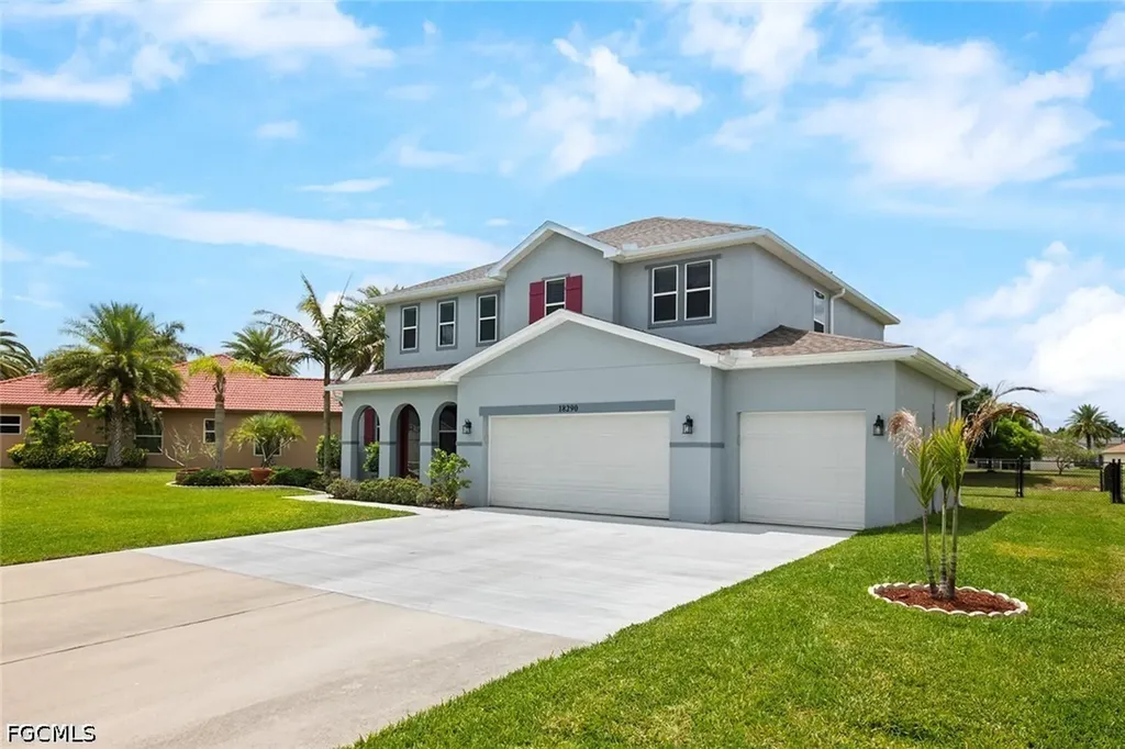 18290 Pine Nut Court Lehigh Acres FL 33972