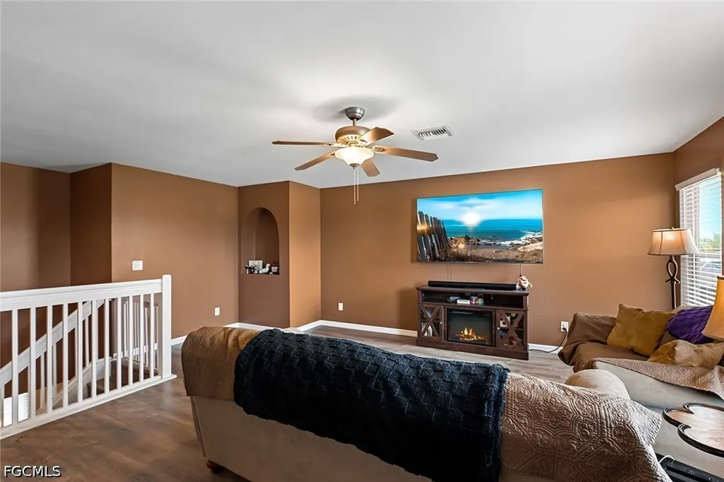 18290 Pine Nut Court Lehigh Acres FL 33972