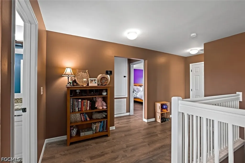 18290 Pine Nut Court Lehigh Acres FL 33972