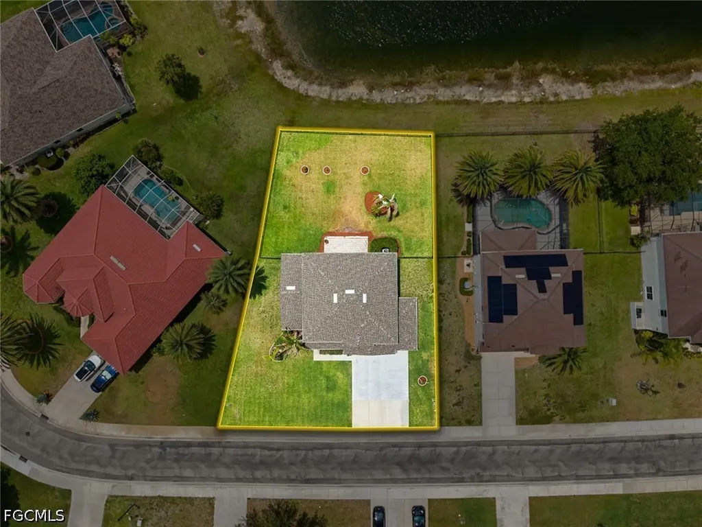18290 Pine Nut Court Lehigh Acres FL 33972