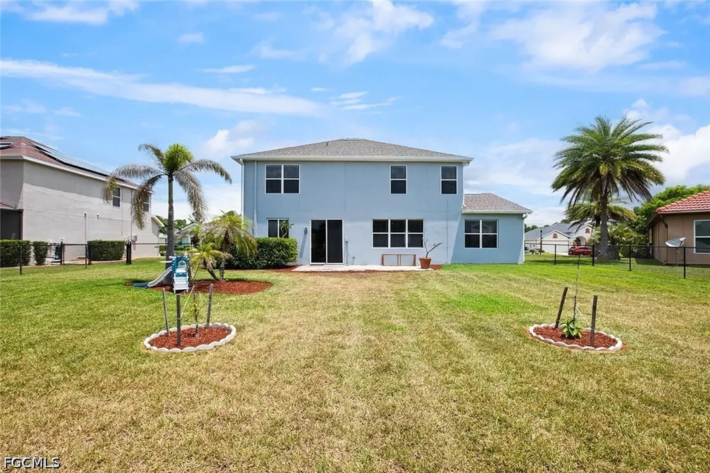 18290 Pine Nut Court Lehigh Acres FL 33972