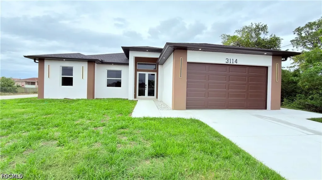 3114 6th Street W Lehigh Acres FL 33971