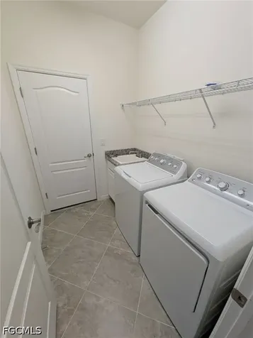 3140 Sedano Court Fort Myers FL 33905
