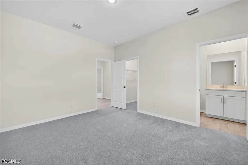 2105 NW 4th Street Cape Coral FL 33993