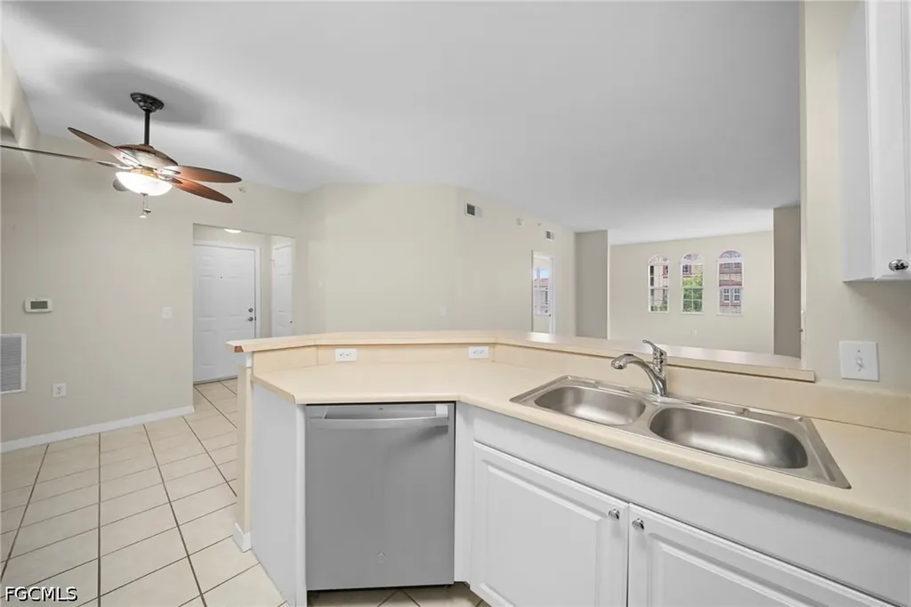 11400 Ocean Walk Lane Fort Myers FL 33908