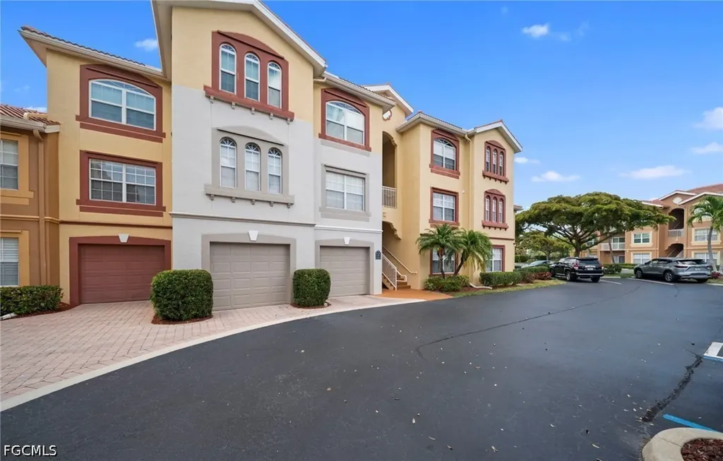 11400 Ocean Walk Lane Fort Myers FL 33908