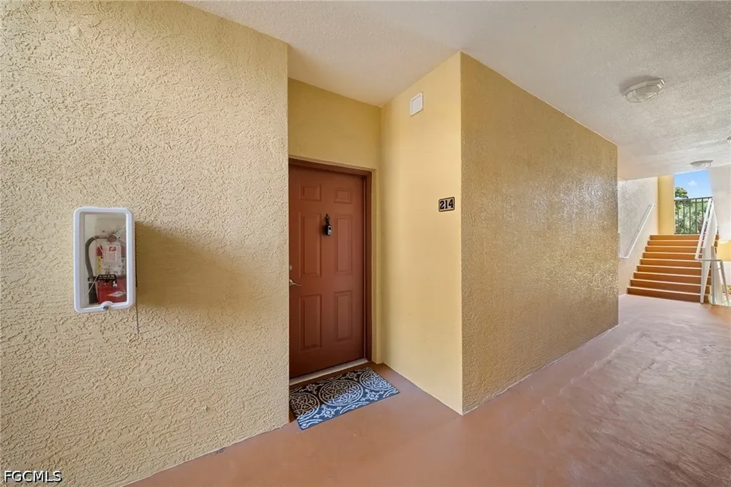 11400 Ocean Walk Lane Fort Myers FL 33908