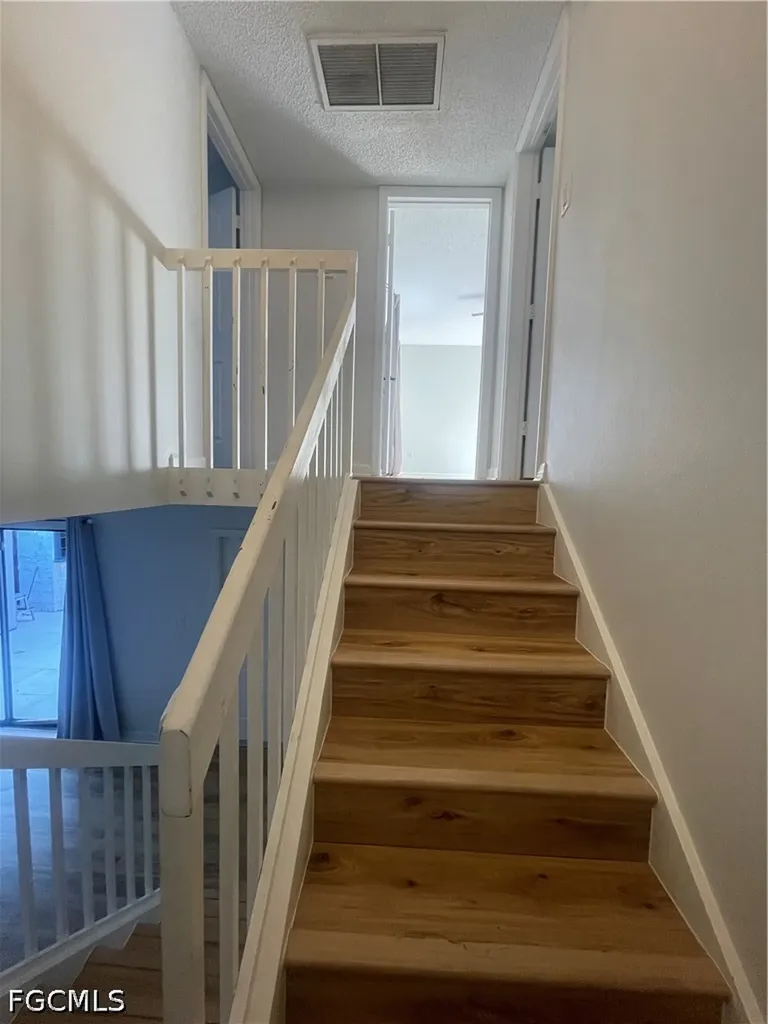 5218 Cedarbend Drive Fort Myers FL 33919