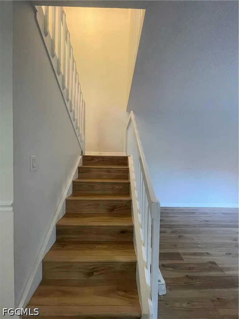 5218 Cedarbend Drive Fort Myers FL 33919