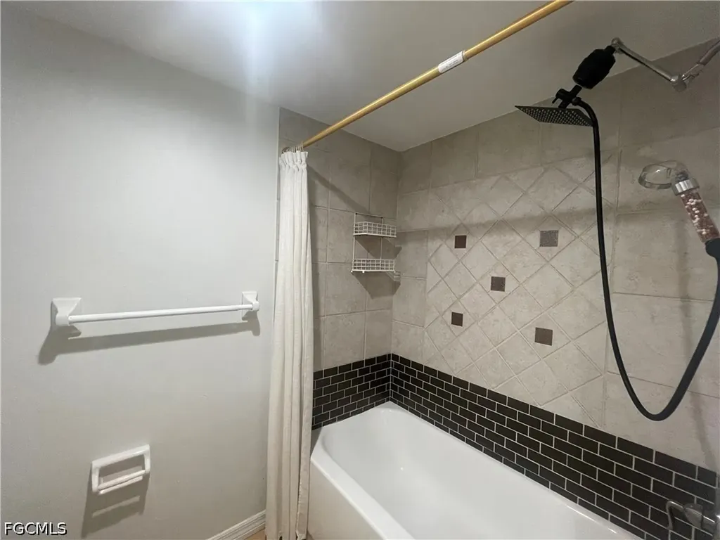 5218 Cedarbend Drive Fort Myers FL 33919