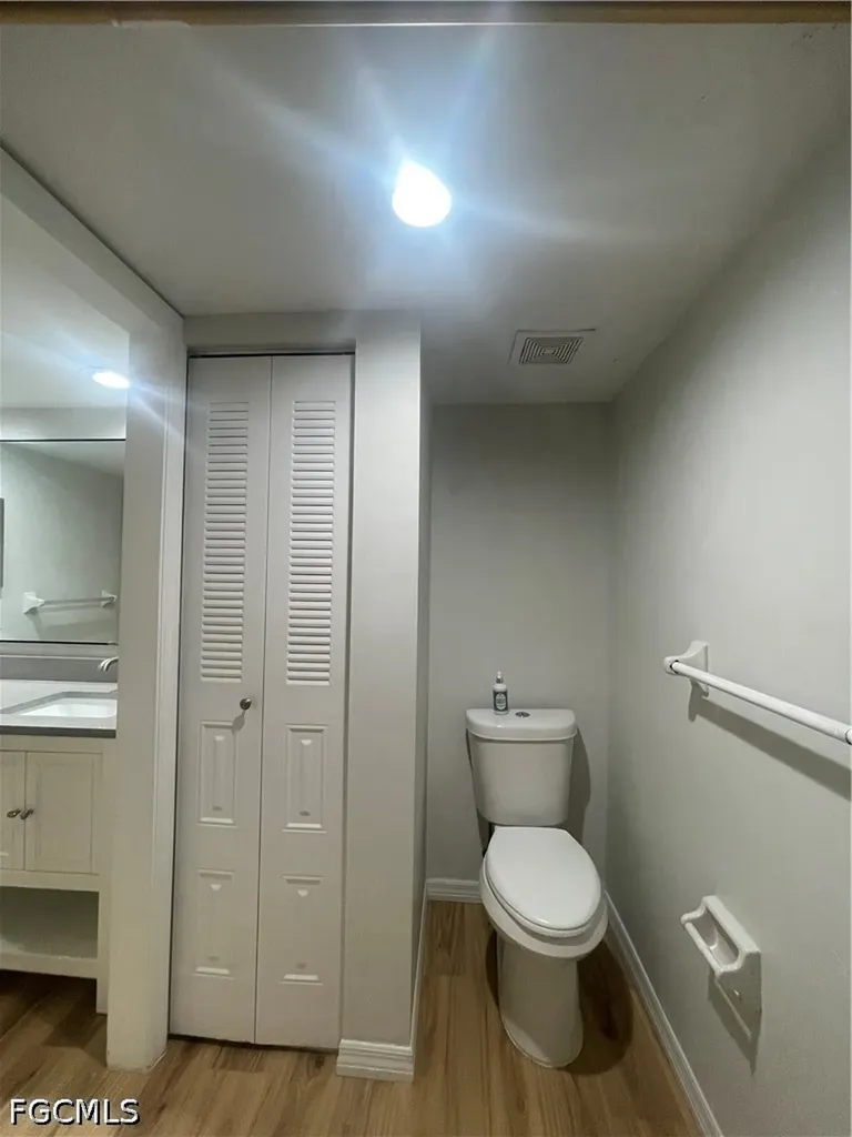 5218 Cedarbend Drive Fort Myers FL 33919