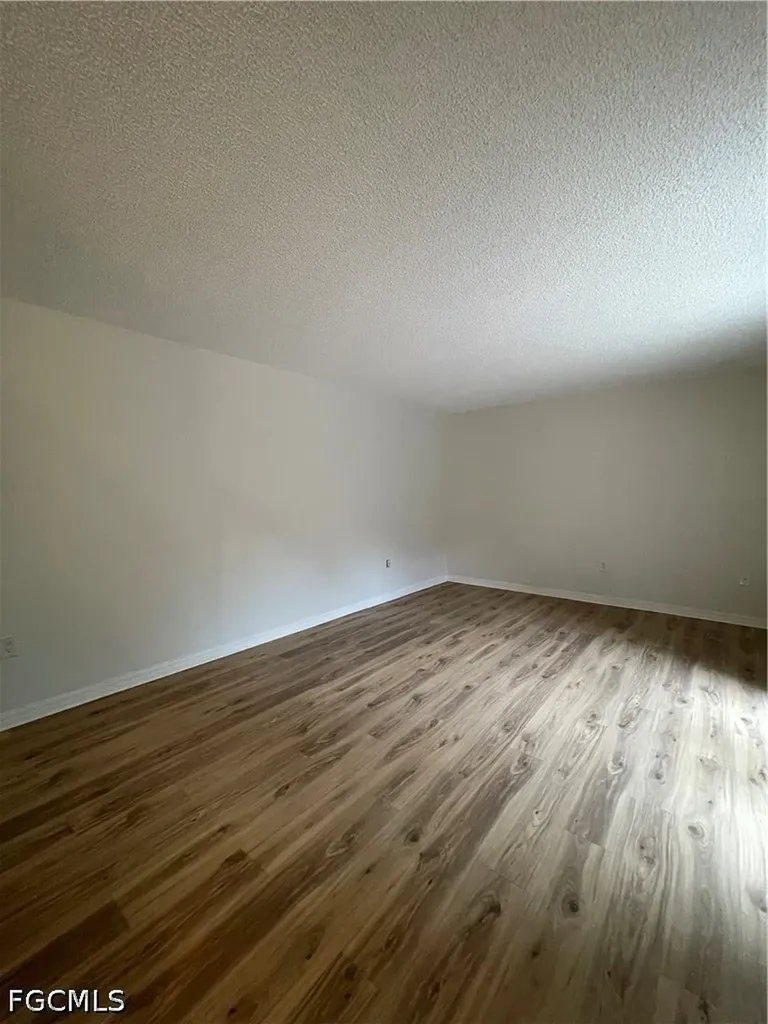5218 Cedarbend Drive Fort Myers FL 33919