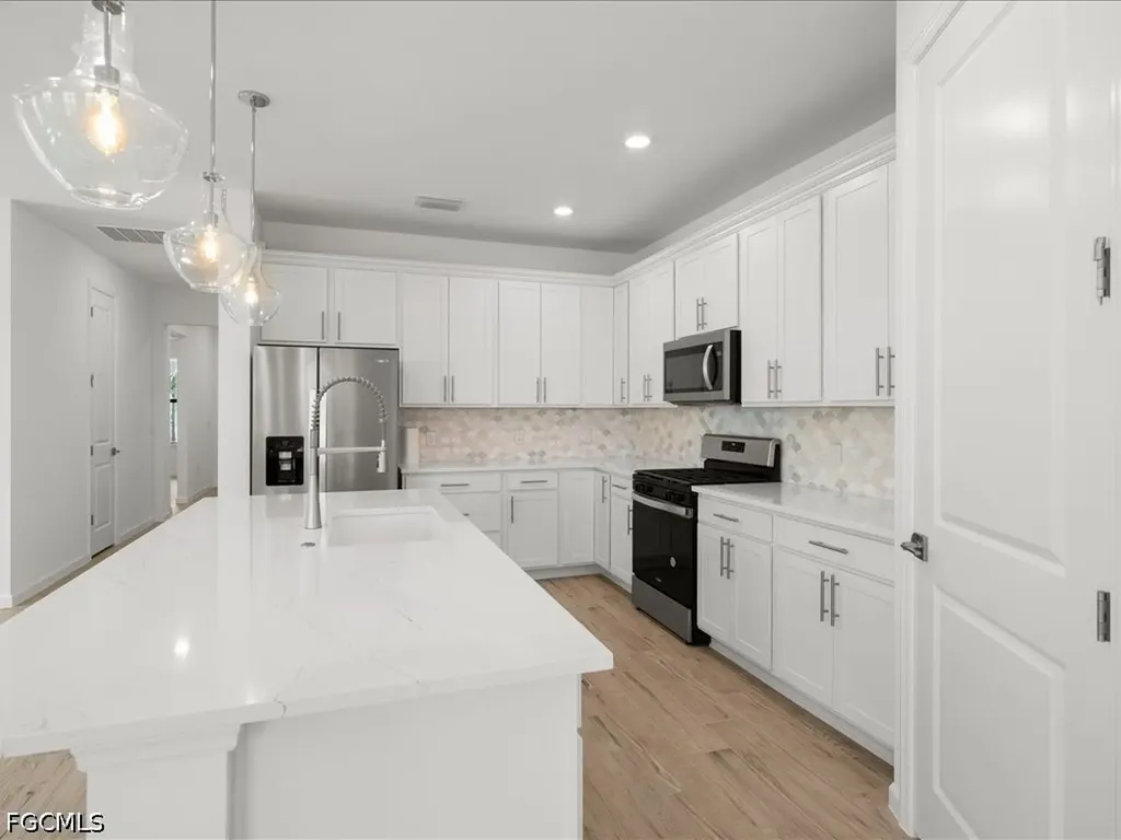 18262 Parksville Drive Estero FL 33928