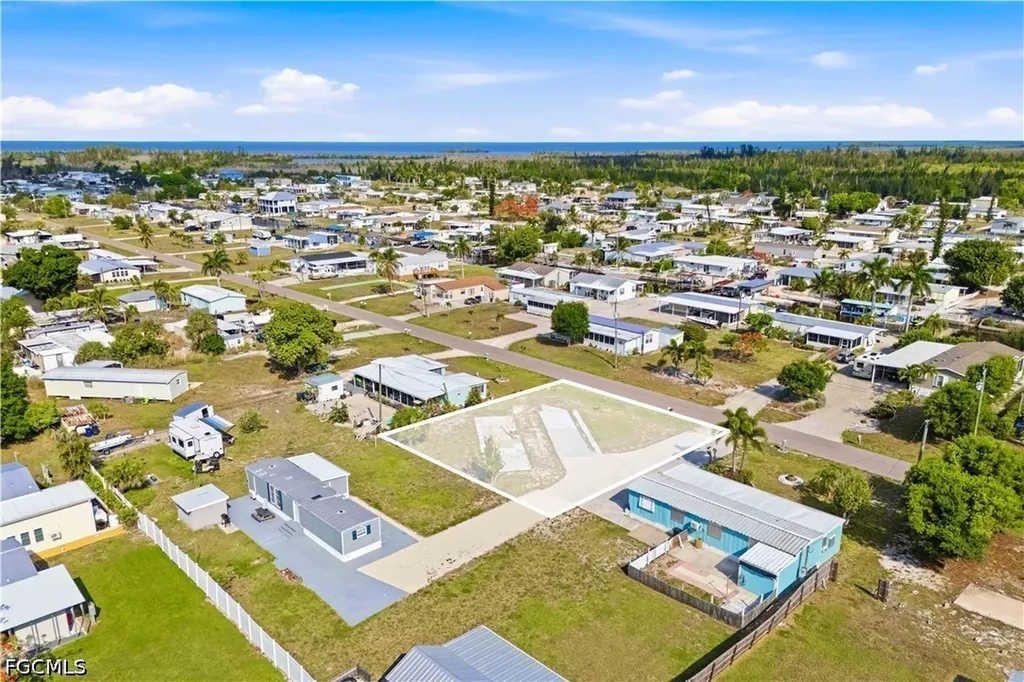 4841 Sandpiper Drive St. James City FL 33956