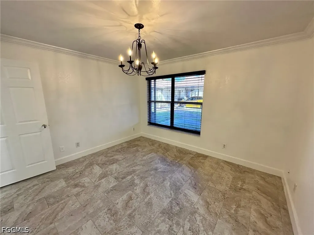4266 Island Circle Fort Myers FL 33919