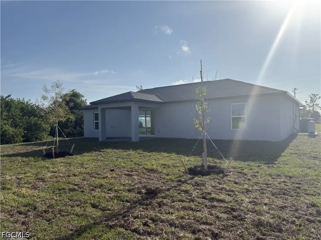 2810 NW 26th Place Cape Coral FL 33993
