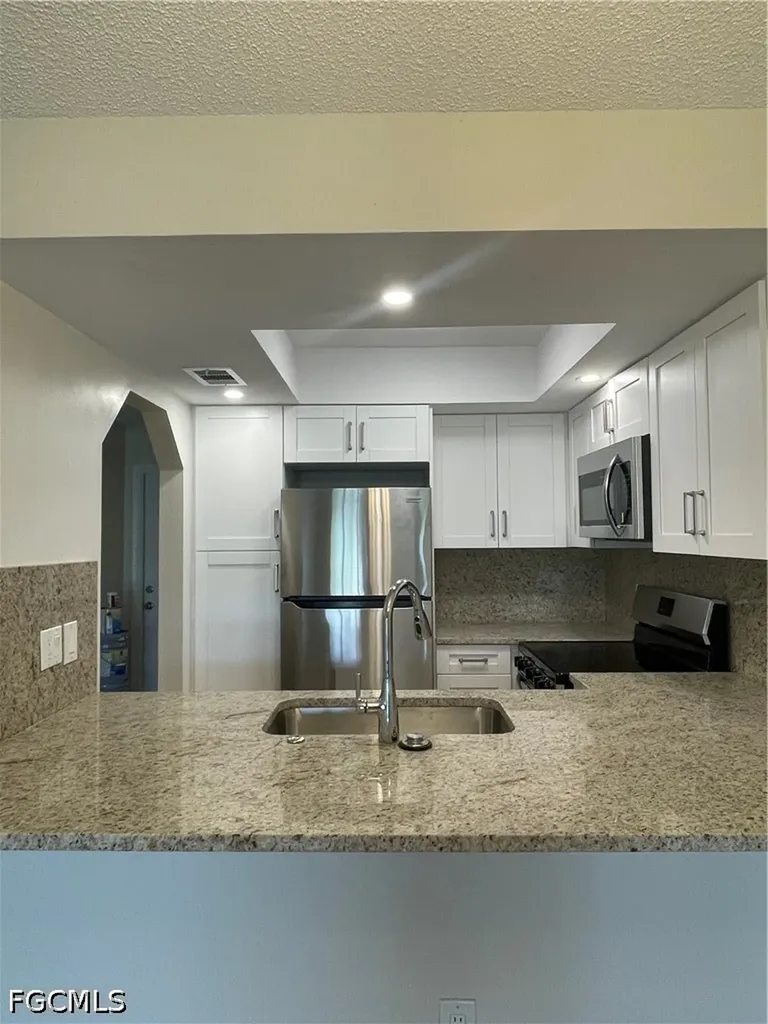 841 Gleason Parkway Cape Coral FL 33914