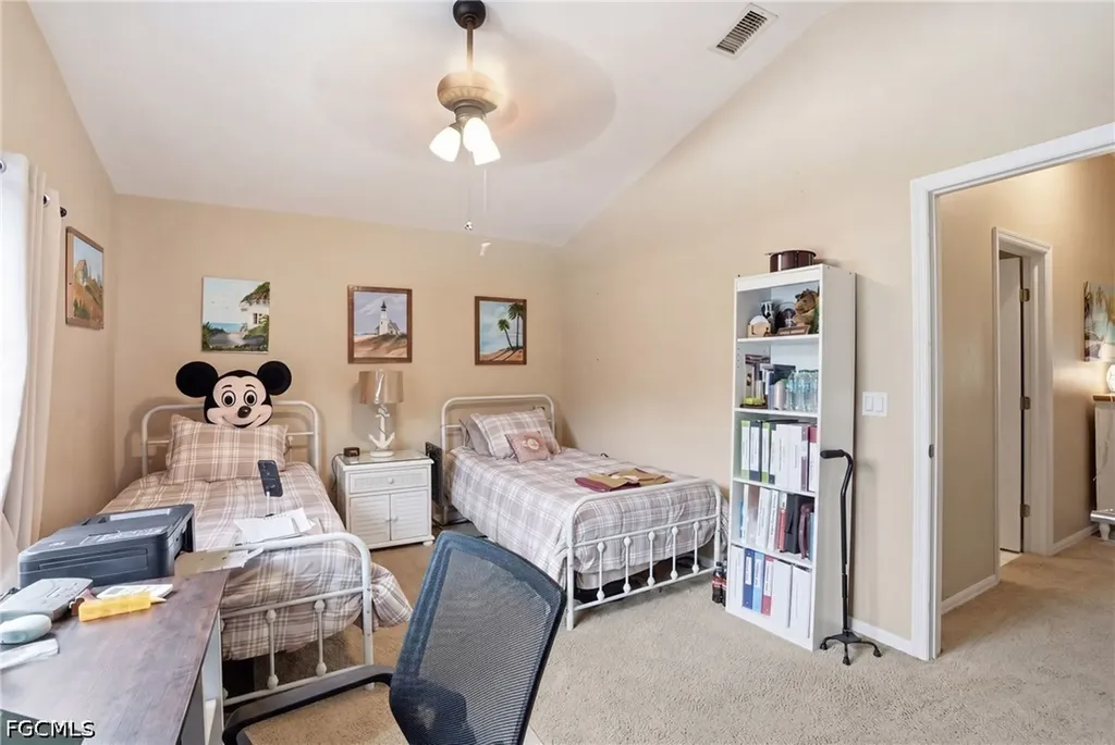 20 Cosmopolitan Drive Lehigh Acres FL 33936