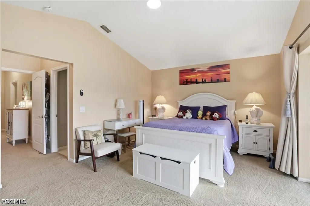 20 Cosmopolitan Drive Lehigh Acres FL 33936