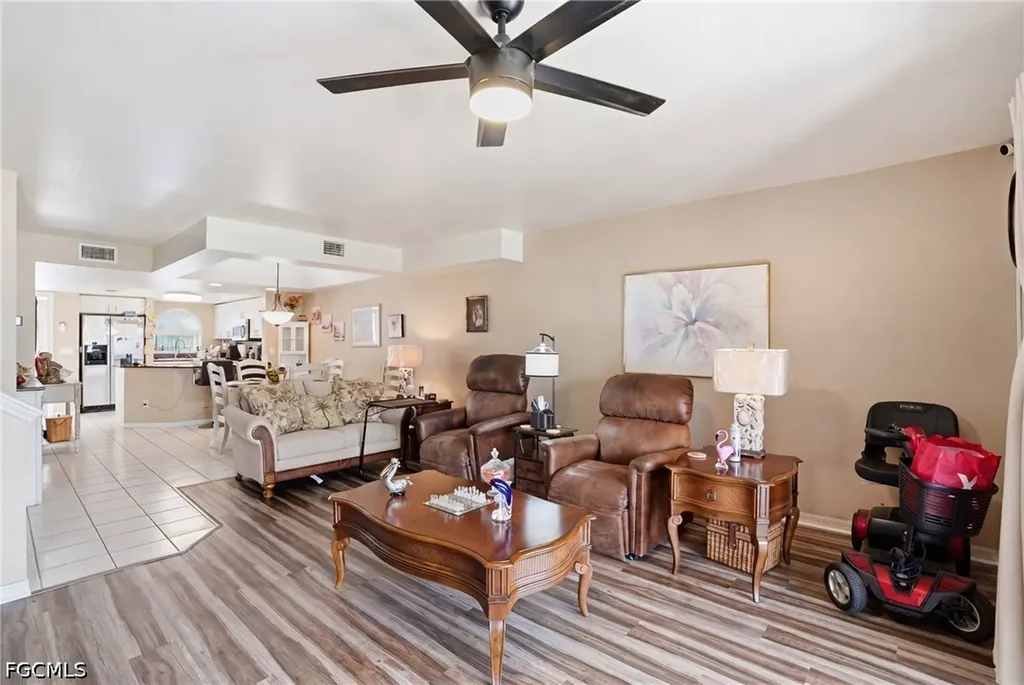 20 Cosmopolitan Drive Lehigh Acres FL 33936