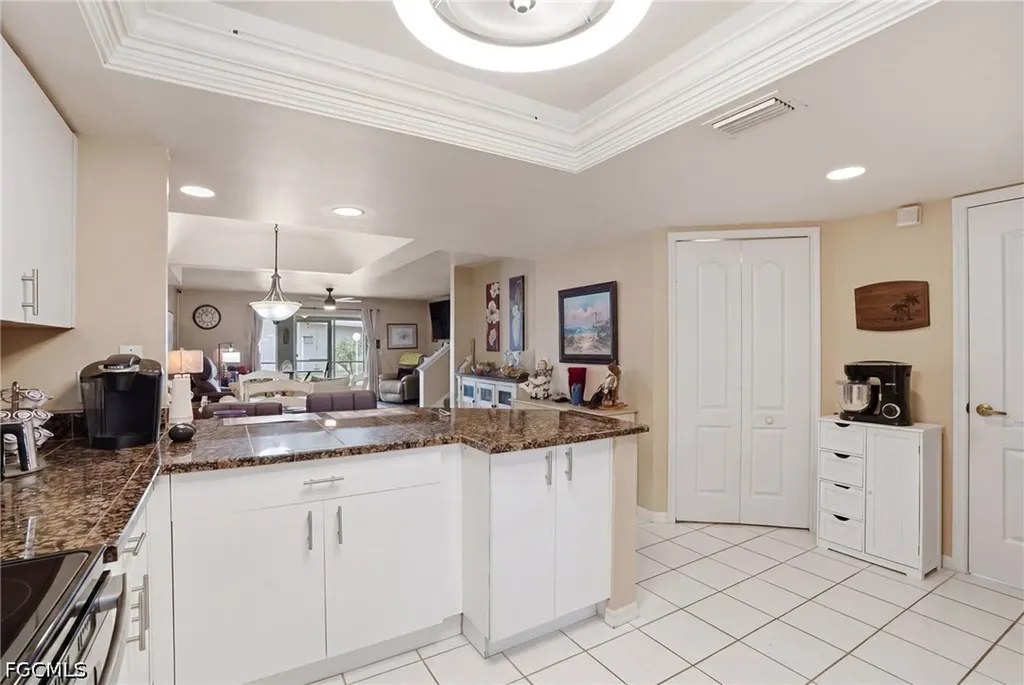 20 Cosmopolitan Drive Lehigh Acres FL 33936