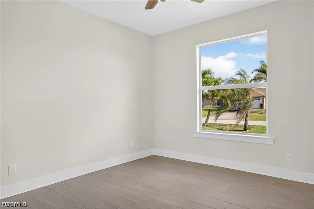 126 SW 21st Terrace Cape Coral FL 33991