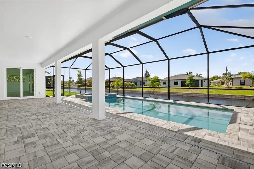 126 SW 21st Terrace Cape Coral FL 33991
