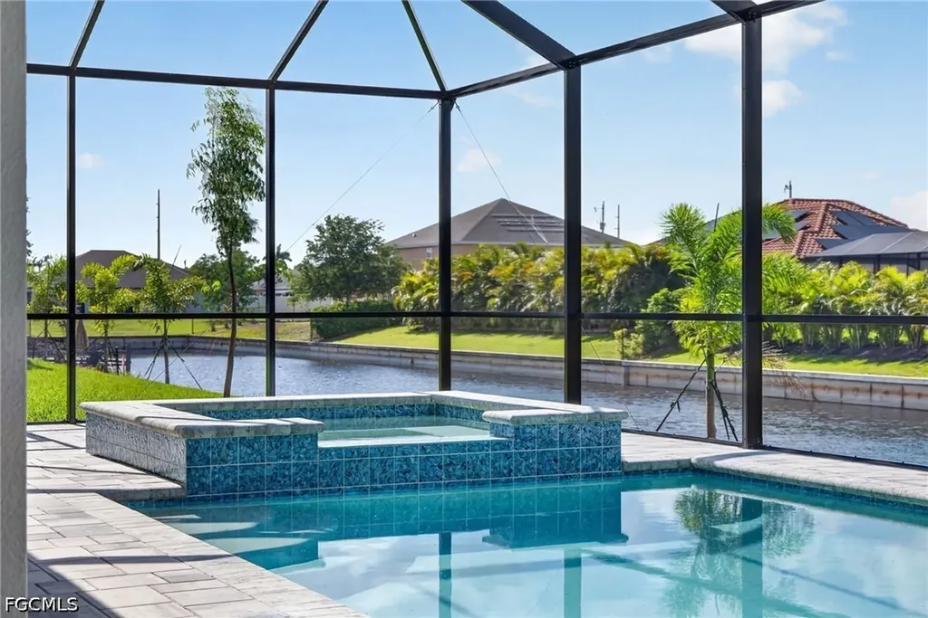 126 SW 21st Terrace Cape Coral FL 33991