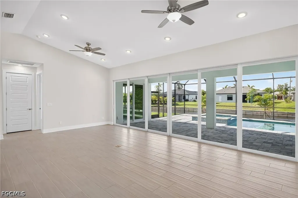 126 SW 21st Terrace Cape Coral FL 33991