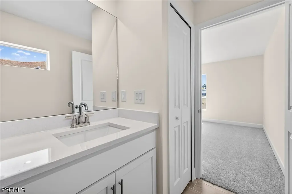 2841 NW 19th Avenue Cape Coral FL 33993